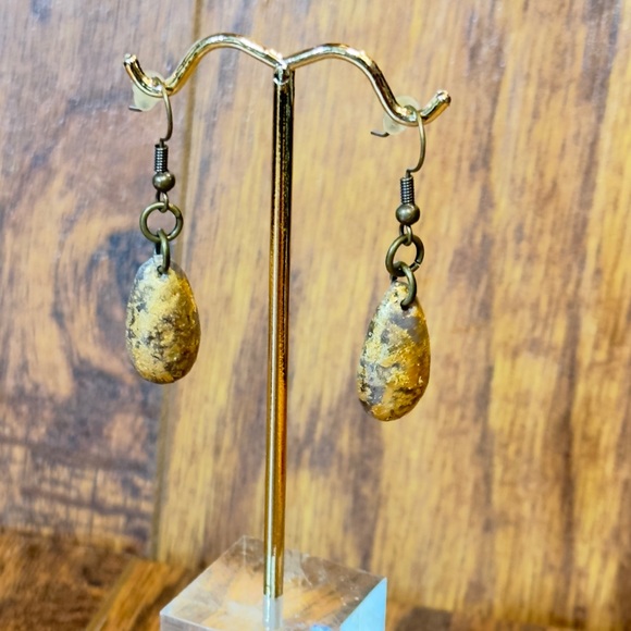 Rustic Brown Earrings - Picture 2 of 3